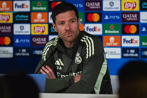 ألونسو: مباراة كايرات ستكون تنافسية.. وسنستفيد من أخطاء الديربي